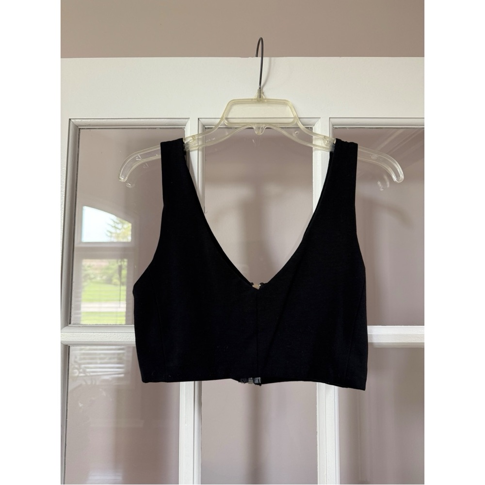 Akira Chicago Deep V Ponte Crop Top in Black